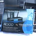 Micro Electro Voice R300-HD