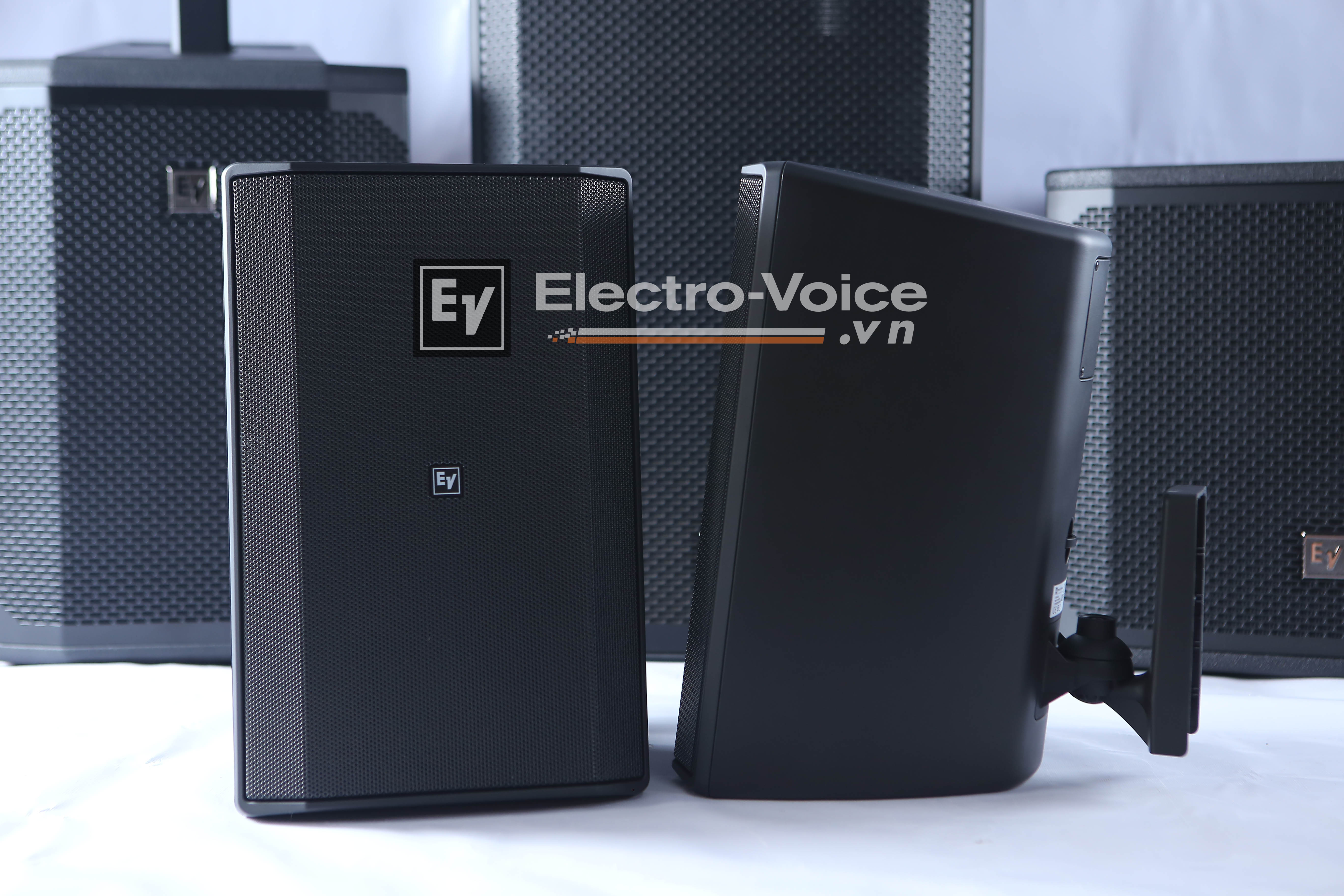 LOA GẮN TƯỜNG ELECTRO-VOICE EVID-S8.2B